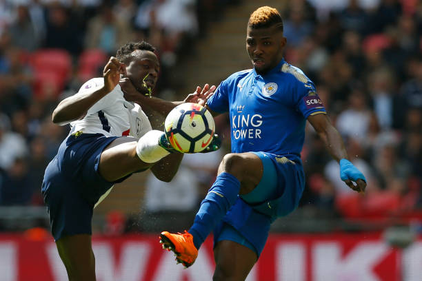 为最大焦点 为最大焦点