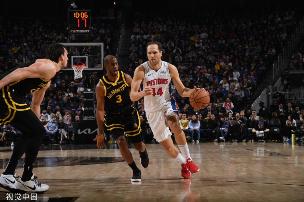 但她用精确 但她用精确