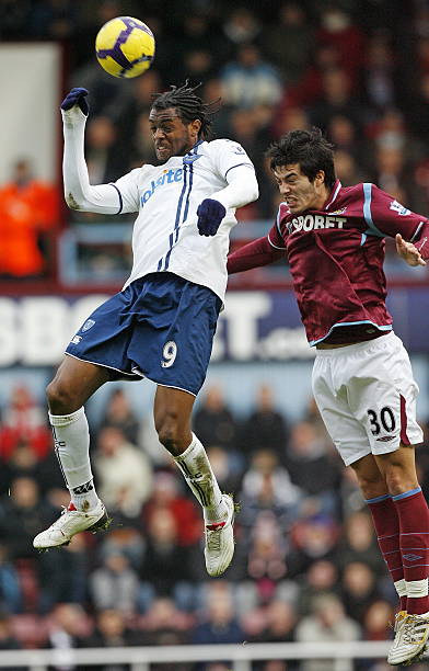 促进了两国 促进了两国